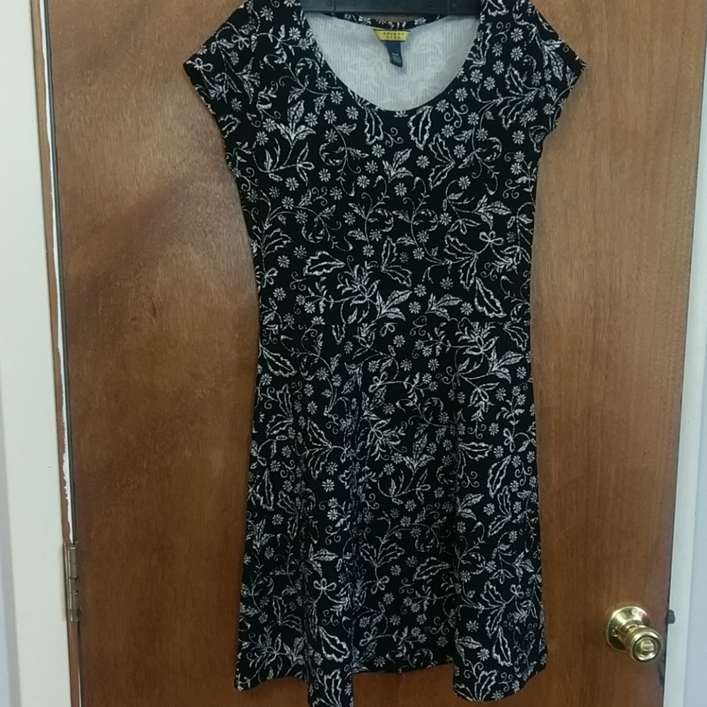 Mini Black and White Dress